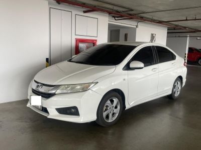 ขายรถฮอนด้า ซิตี้ รุ่น 1.5 V-iVTec ปี 2014 ออโต้ สีขาวมุก ราคา 265,000 บาท ผู้หญิงขับ ใช้มือเดียว Honda City รูปที่ 0